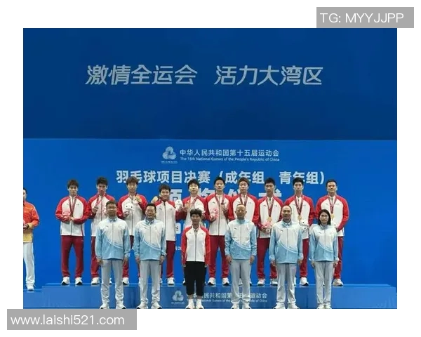 皮划艇静水赛资格赛精彩纷呈各路选手争夺晋级名额激烈对决